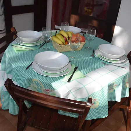 Comfortable In With Shared Pool Apartamento *
